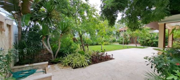 5 Schlafzimmer Villa in Pattaya, Thailand, Nr. 19296 11