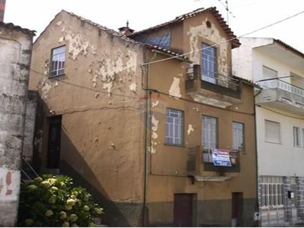 3 bedrooms House in Cativelos, Portugal No. 35268