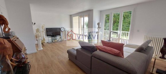 3 bedrooms Apartment in Beauvais, France No. 70028 3