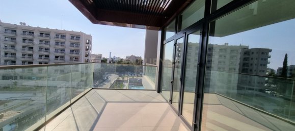 Apartamento de 2 dormitorios en Germasogeia, Cyprus No. 2703 7