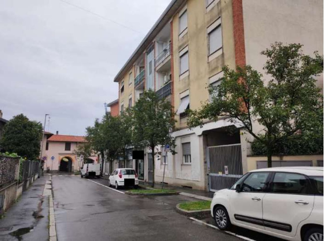 3 rooms Apartment in Rescaldina, Italy No. 11763