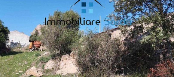 Studio in Trinità d'Agultu e Vignola, Italy No. 232880 6