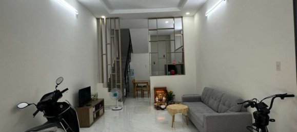 44m² Townhouse in District 7, Vietnam No. 12836 3