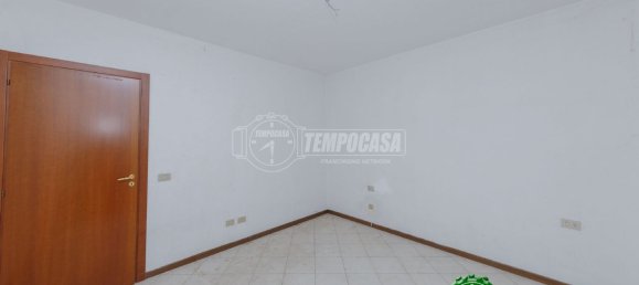 Apartamento T2 em Albuzzano, Italy N.º 89573 12