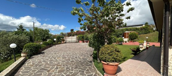 Villa de 7 divisões em Pignola, Italy N.º 72111 21