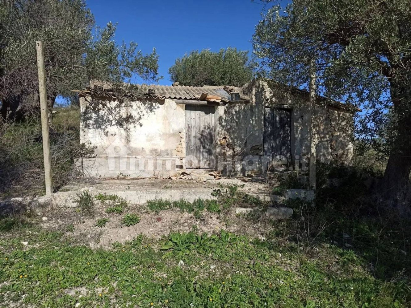 Terrain à Noto, Italy 11127m² No. 68060