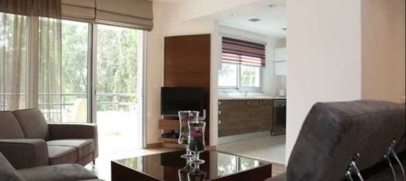 3 Schlafzimmer Wohnung in Germasogeia, Cyprus, Nr. 8588 4