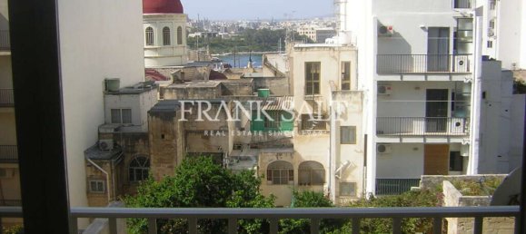 3 غرف نوم شقة في Sliema, Malta رقم 3208 6