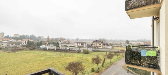 3غرفة شقة في Novara, Italy رقم 284000 24