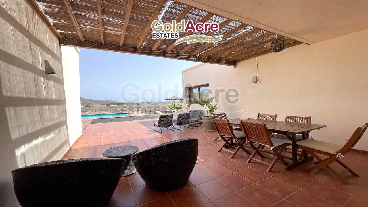 3 bedrooms Villa in Tuineje, Spain No. 144663