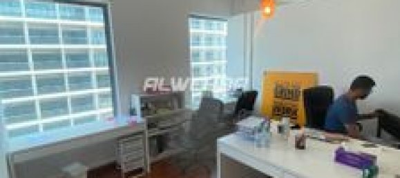 100m² Office in Business Bay, UAE No. 5909 9