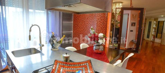 4 bedrooms Apartment in Vado Ligure, Italy No. 187730 12