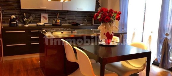 4 bedrooms Apartment in Vado Ligure, Italy No. 187730 3