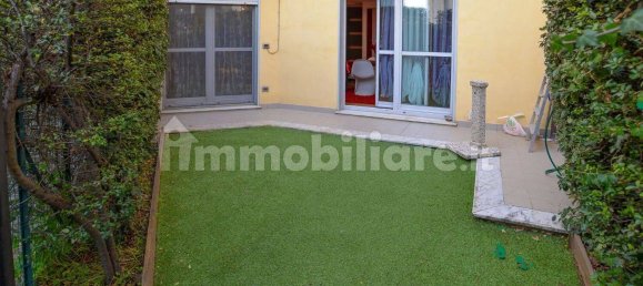 4 bedrooms Apartment in Vado Ligure, Italy No. 187730 9