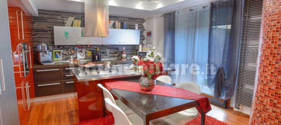 4 bedrooms Apartment in Vado Ligure, Italy No. 187730 5