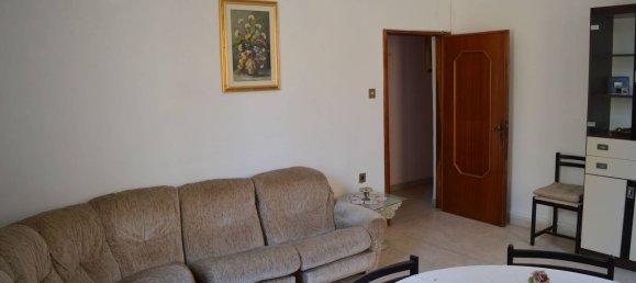 5-salle Maison à Vasto, Italy No. 104550 2