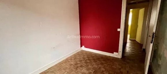 3 rooms Apartment in Montreuil, France No. 168894 3