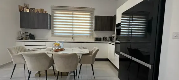 3 Schlafzimmer Wohnung in Germasogeia, Cyprus, Nr. 4421 8