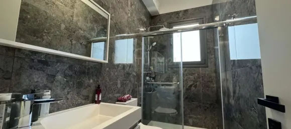 3 Schlafzimmer Wohnung in Germasogeia, Cyprus, Nr. 4421 3