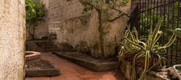 5 bedrooms House in Marzano Appio, Italy No. 325648 20