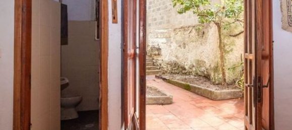 5 bedrooms House in Marzano Appio, Italy No. 325648 19