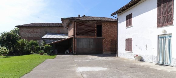 10غرفة منزل في Costigliole d'Asti, Italy رقم 58646 24