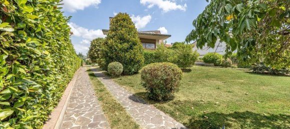 12 bedrooms Villa in Lucca, Italy No. 345375 7