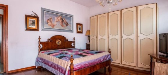 12 bedrooms Villa in Lucca, Italy No. 345375 24