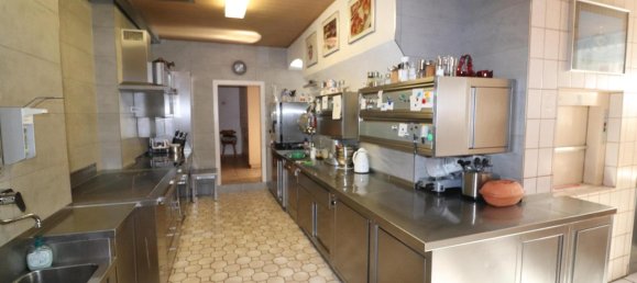 Café/restaurante de 23 habitaciónes en Hof, Germany No. 353374 11