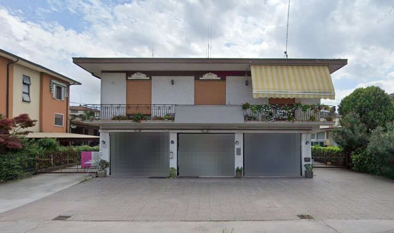 6 bedrooms Apartment in Torri di Quartesolo, Italy No. 322838
