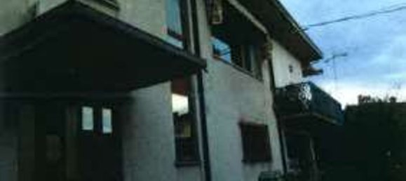 6 bedrooms Apartment in Torri di Quartesolo, Italy No. 322838 4