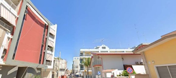 4 rooms Apartment in Bitritto, Italy No. 236574 6