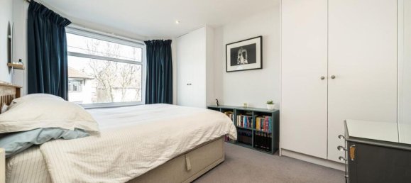 4 bedrooms House in Catford, United Kingdom No. 10158 5