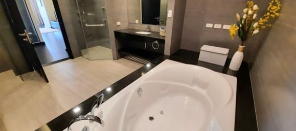 3 bedrooms Condo in Pattaya, Thailand No. 98 21