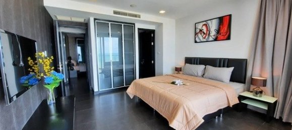 3 bedrooms Condo in Pattaya, Thailand No. 98 16