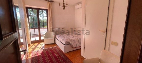 6 bedrooms Villa in Carrara, Italy No. 215085 25