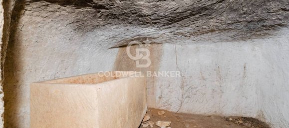 Casa de 5 dormitorios en Poggiardo, Italy No. 374466 26