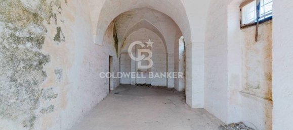 Casa de 5 dormitorios en Poggiardo, Italy No. 374466 5