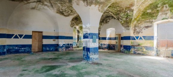 Casa de 5 dormitorios en Poggiardo, Italy No. 374466 18