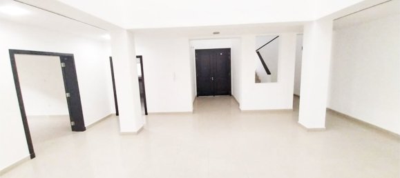 7 Schlafzimmer Villa in Baniyas, UAE, Nr. 33932 4