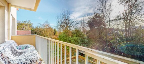 3 bedrooms Apartment in Suresnes, France No. 168848 3