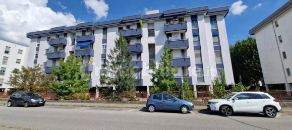 Квартира с 2 спальнями в Вимеркате, Италия № 350121 2