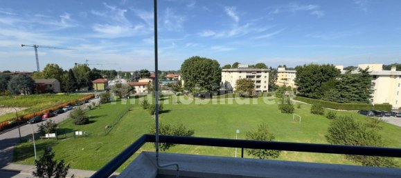 Квартира с 2 спальнями в Вимеркате, Италия № 350121 14