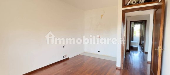 Квартира с 2 спальнями в Вимеркате, Италия № 350121 19