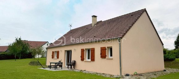 Дом с 3 спальнями в Орн, Франция № 295366 2