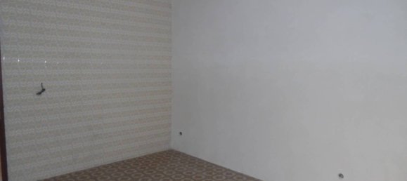 2 bedrooms Apartment in Floridia, Italy No. 169792 4