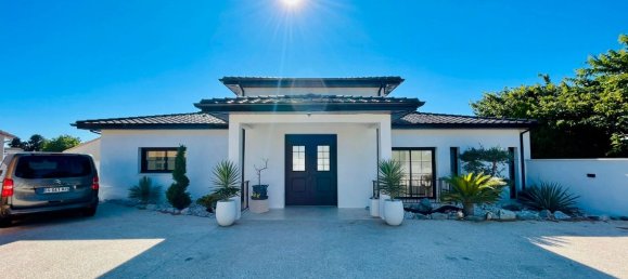 Casa de 3 dormitorios en Valence, France No. 337832 3