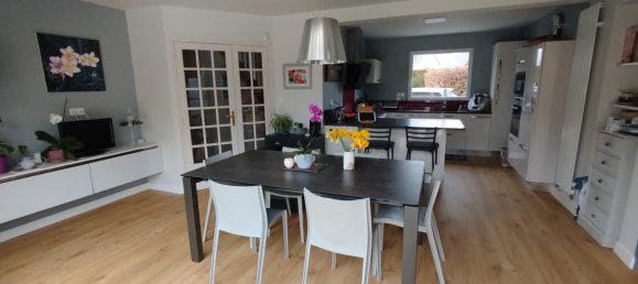 Casa de 5 dormitorios en Quevert, France No. 53939 7