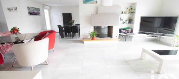 3 bedrooms House in Mauves-sur-Loire, France No. 100824 11