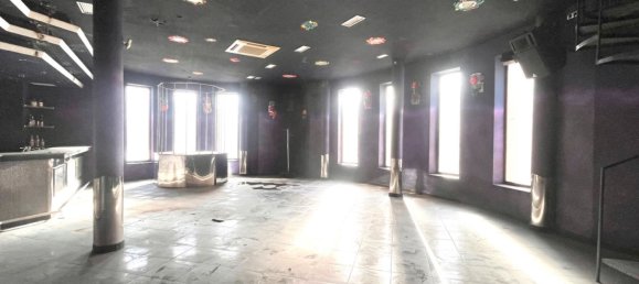 1 bedroom Commercial property in Torrevieja, Spain No. 182074 3